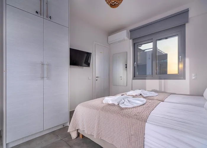 Aqua Ii * Elafonissos